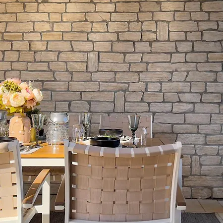 King And Queen 2 Povile