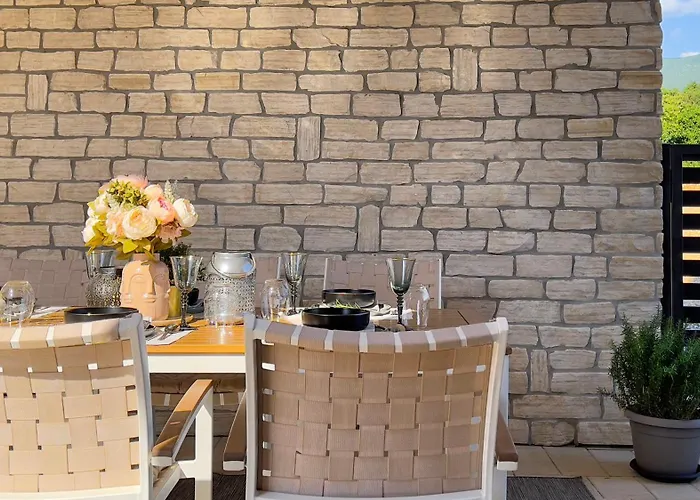 King And Queen 2 Povile